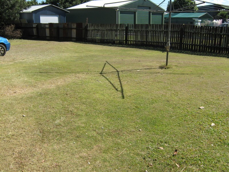 42 Broadhurst Street, Childers QLD 4660
