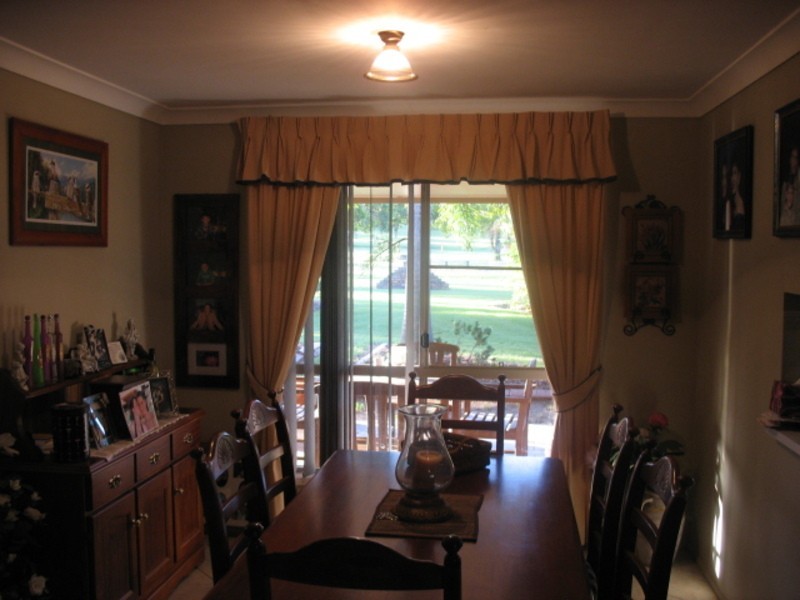 16 Station Road, Childers QLD 4660