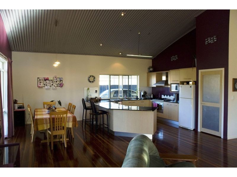 9 Wattle Street, Woodgate QLD 4660