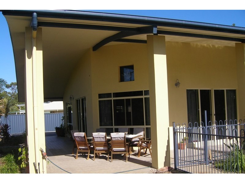 9 Wattle Street, Woodgate QLD 4660