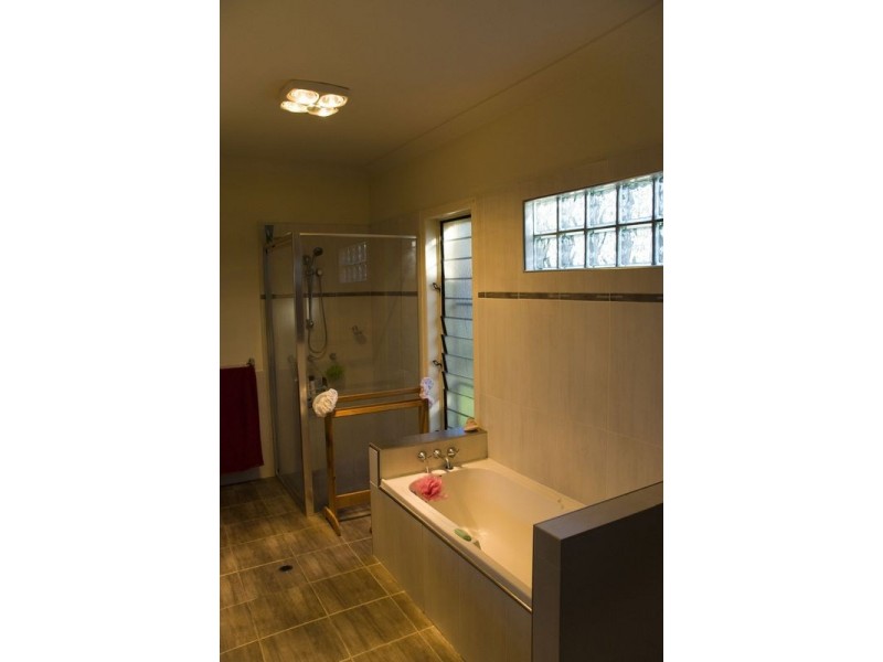 9 Wattle Street, Woodgate QLD 4660