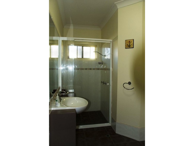 9 Wattle Street, Woodgate QLD 4660