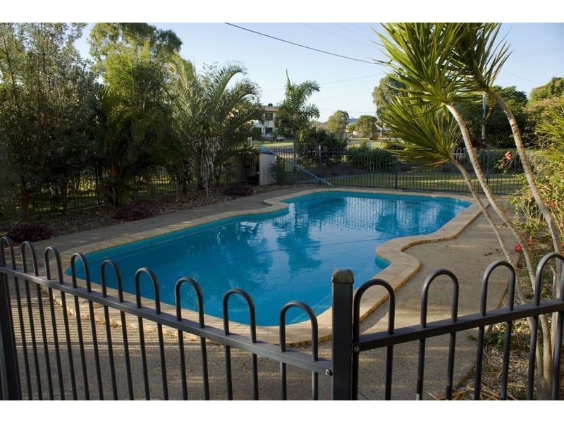 9 Wattle Street, Woodgate QLD 4660