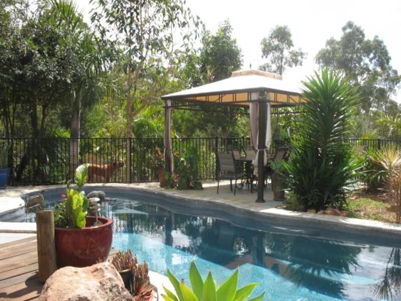 264 Rainbows Road, Childers QLD 4660