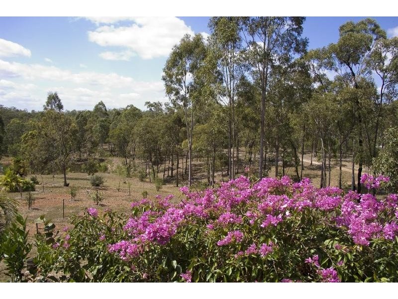 264 Rainbows Road, Childers QLD 4660