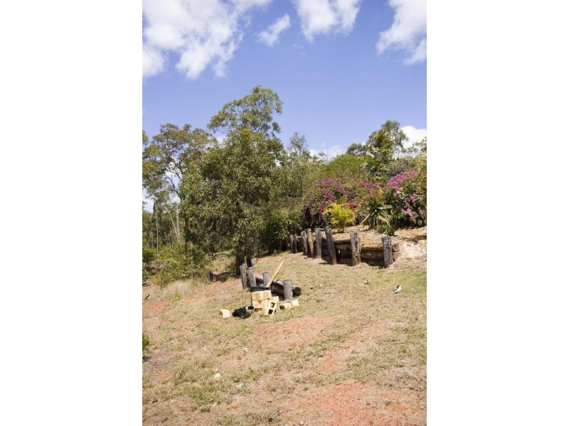264 Rainbows Road, Childers QLD 4660