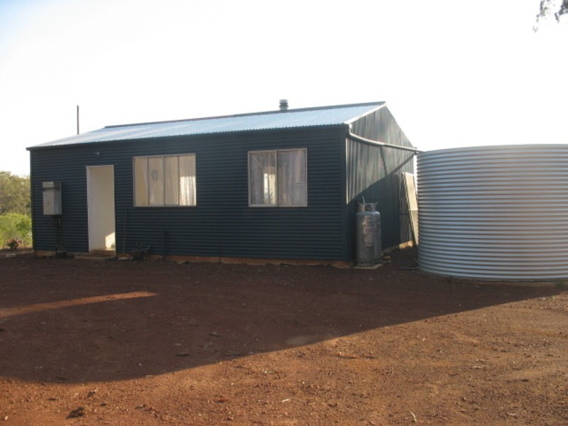 32223 Bruce Highway, Booyal QLD 4671