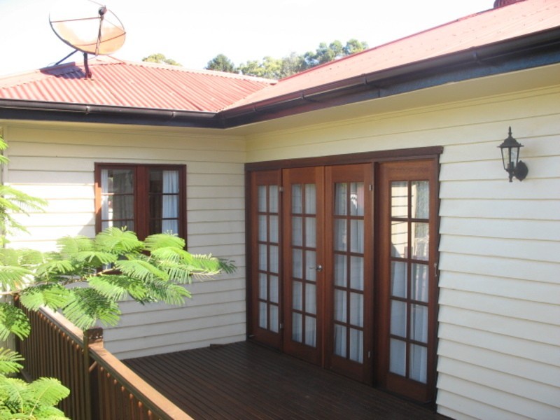 6 Elizabeth Street, Childers QLD 4660