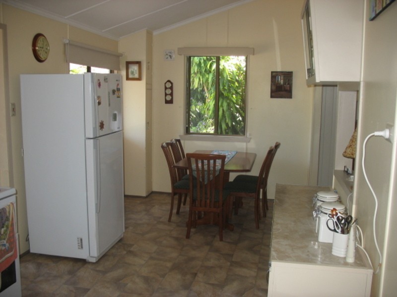28 Broadhurst Street, Childers QLD 4660