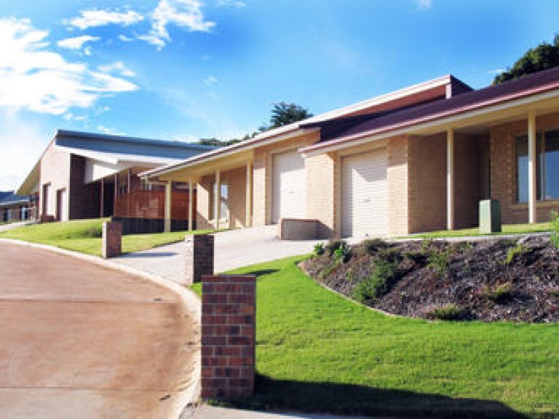 4/6 Lawman Place, Childers QLD 4660