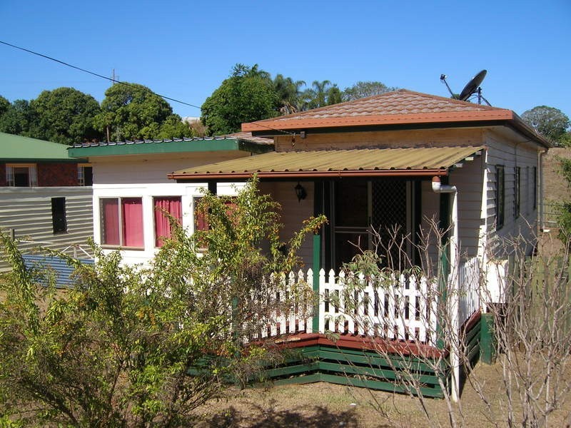 7 Elizabeth Street, Childers QLD 4660
