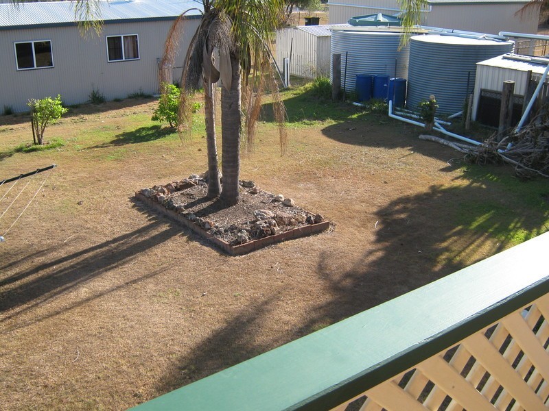 7 Moller Street, Buxton QLD 4660