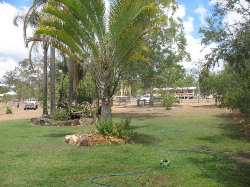 12 Tyndall Street, Apple Tree Creek QLD 4660