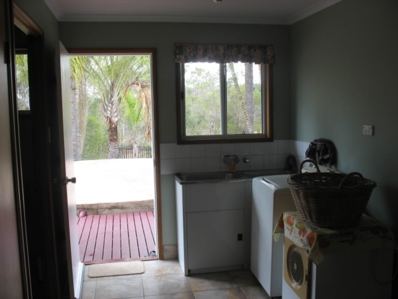 12 Tyndall Street, Apple Tree Creek QLD 4660