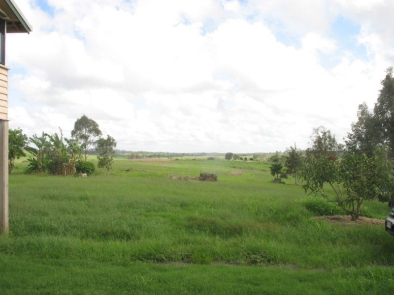 31696 Bruce Highway, Booyal QLD 4671