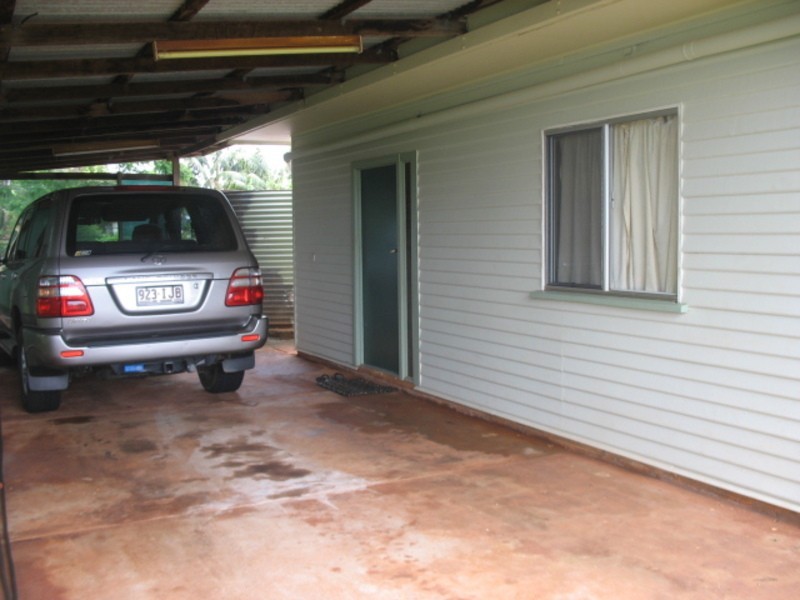 18 Elizabeth Street, Childers QLD 4660