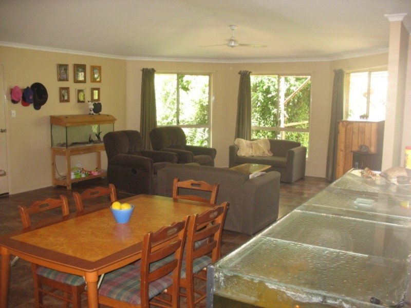 7 Delaney Court, Childers QLD 4660