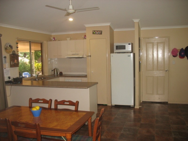 7 Delaney Court, Childers QLD 4660