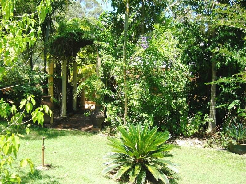 18 Anderson Street, Apple Tree Creek QLD 4660