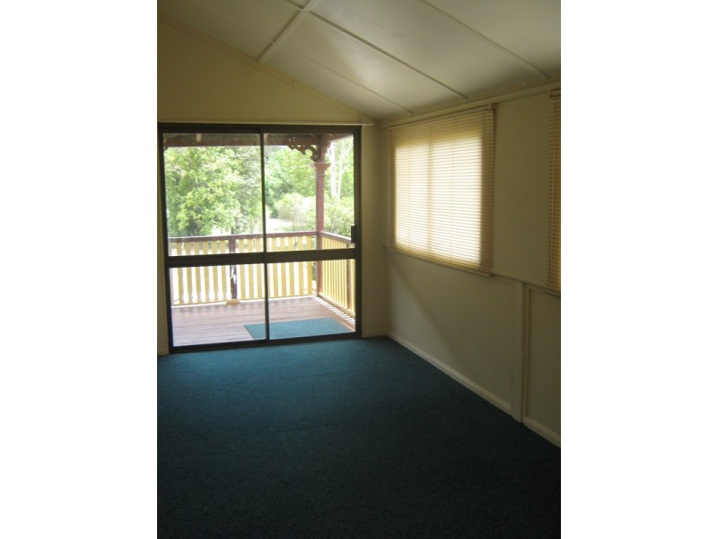 6 Doolbi Access Road, Childers QLD 4660