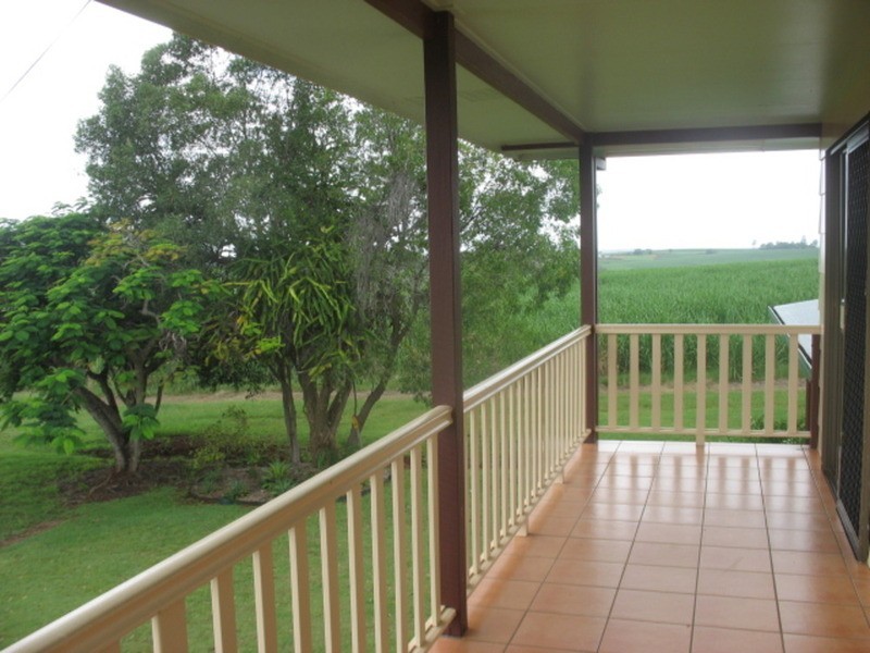 2 Hinkler Street, Childers QLD 4660