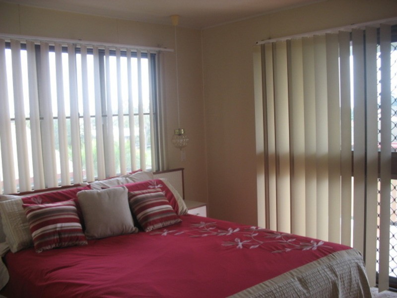 2 Hinkler Street, Childers QLD 4660