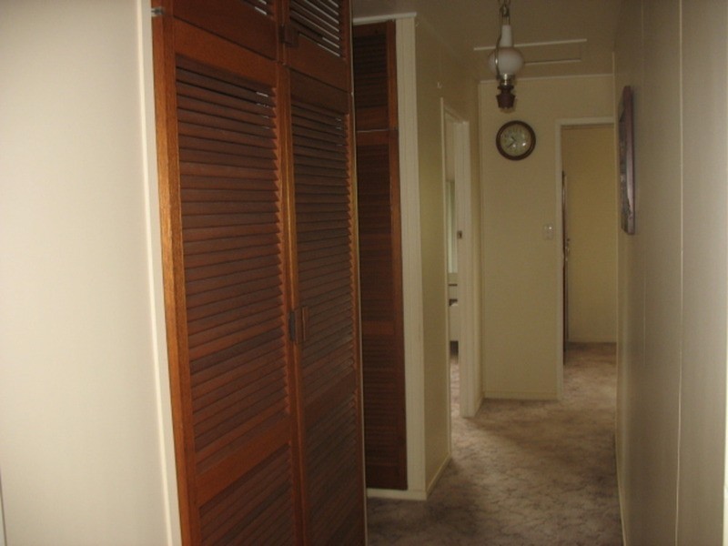 2 Hinkler Street, Childers QLD 4660