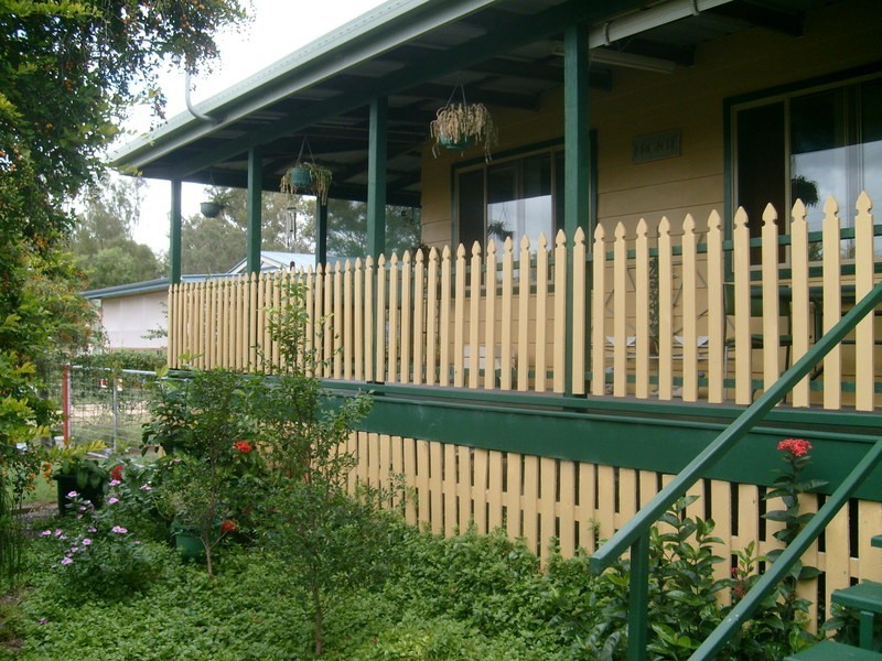 16 Little Main Street, Dallarnil QLD 4621