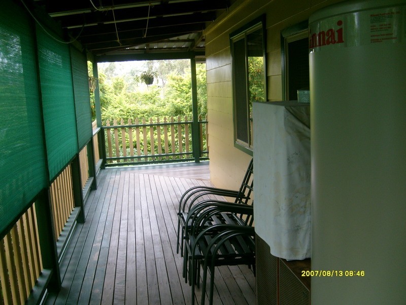 16 Little Main Street, Dallarnil QLD 4621