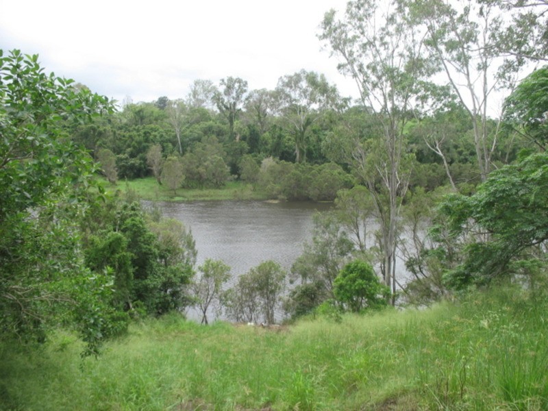 57 River Road, Bungadoo QLD 4671