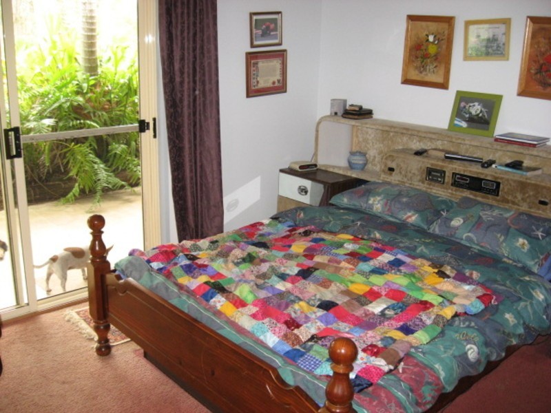 278 Rainbows Road, Childers QLD 4660