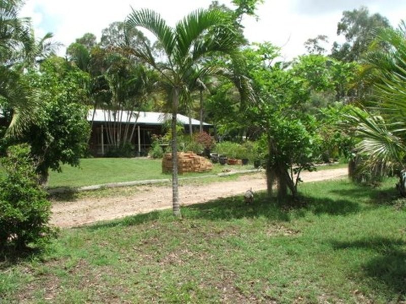 278 Rainbows Road, Childers QLD 4660