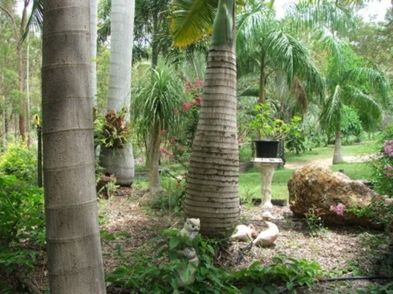 278 Rainbows Road, Childers QLD 4660