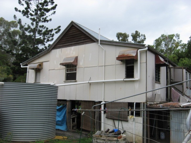 204 Station Road, Doolbi QLD 4660