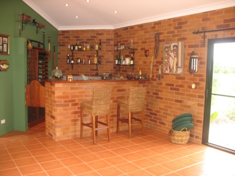 133 Cooks Road, Childers QLD 4660