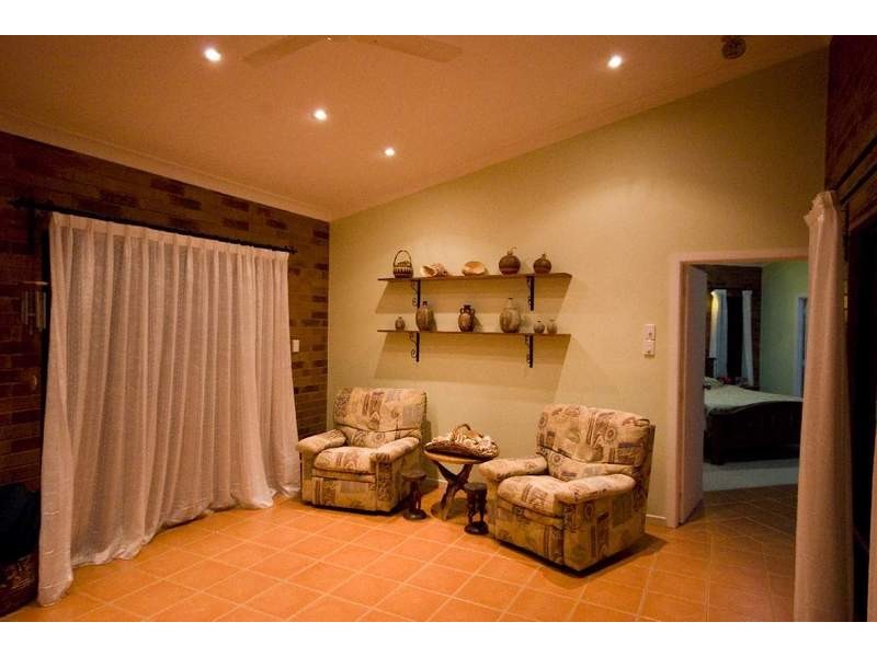 133 Cooks Road, Childers QLD 4660