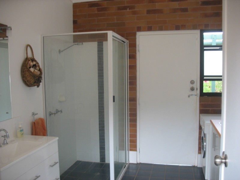 133 Cooks Road, Childers QLD 4660