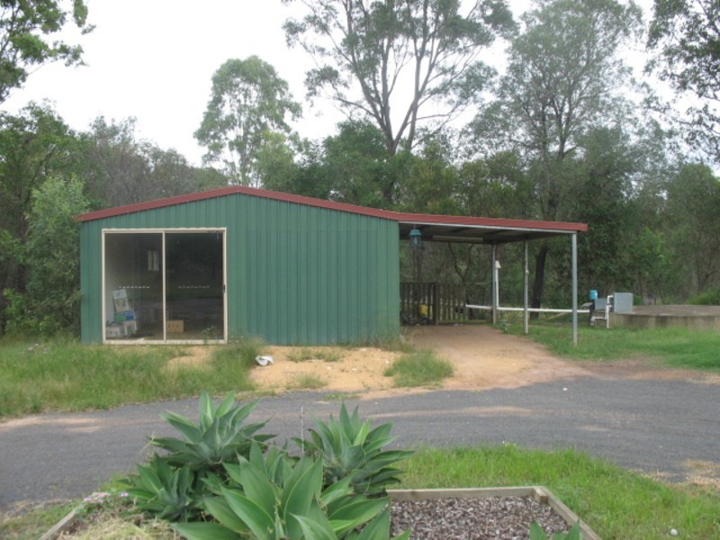 220 Rainbows Road, Childers QLD 4660