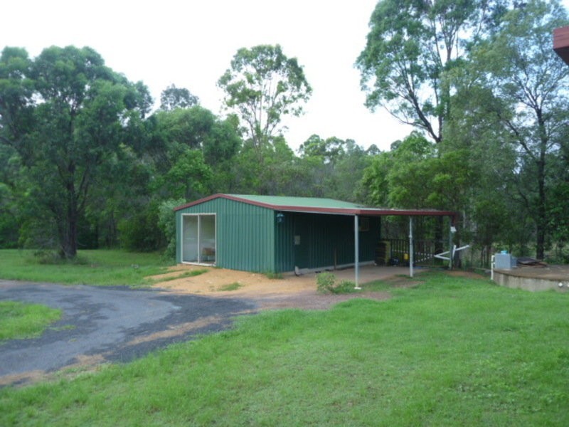 220 Rainbows Road, Childers QLD 4660