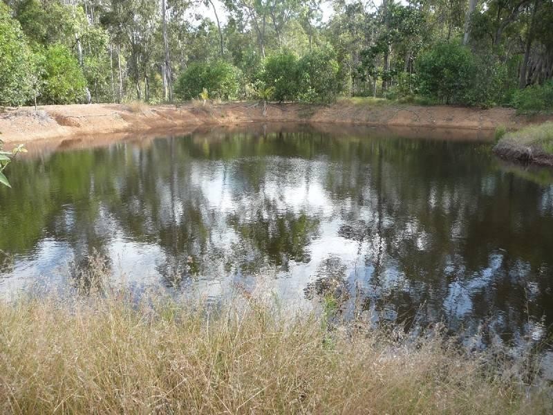 220 Rainbows Road, Childers QLD 4660