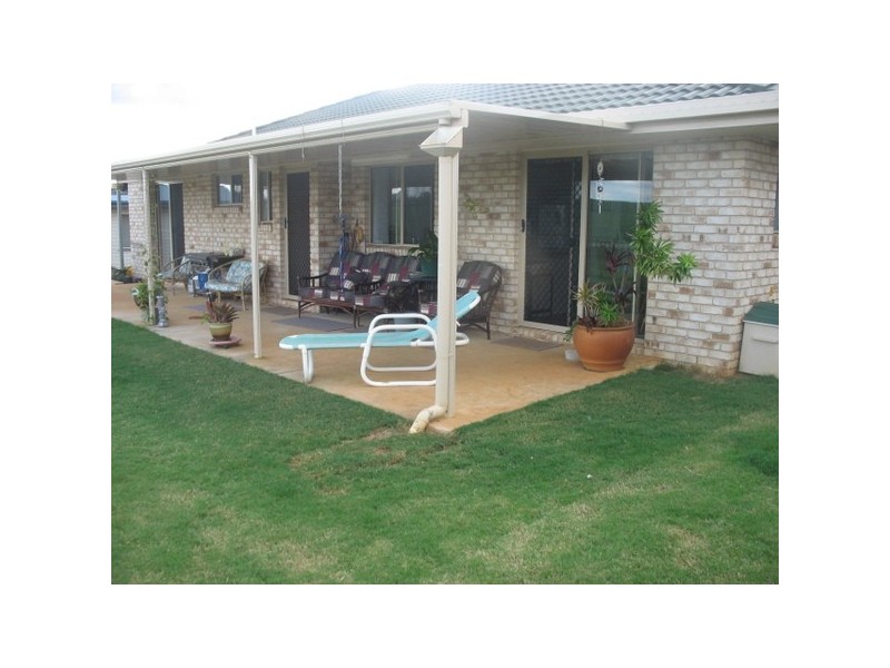 5 Well Line Street, Childers QLD 4660