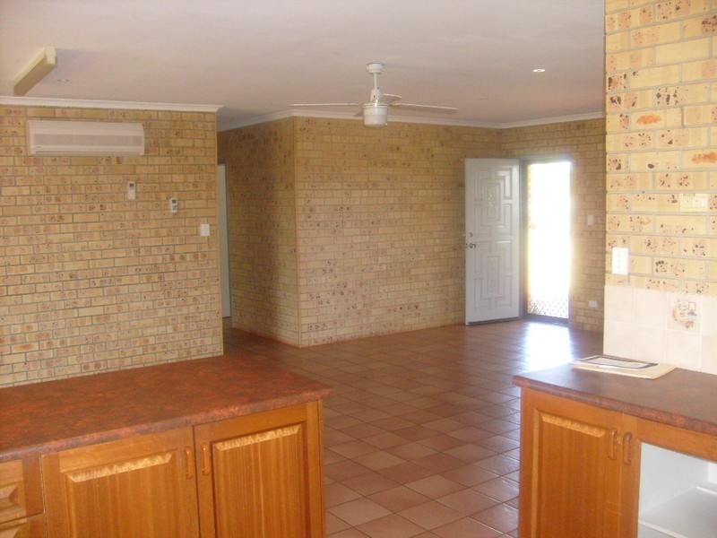 20 Old Creek Road, Childers QLD 4660
