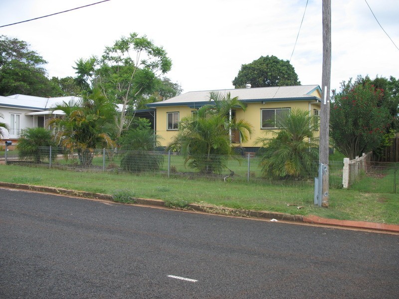 5 Gee Street, Childers QLD 4660