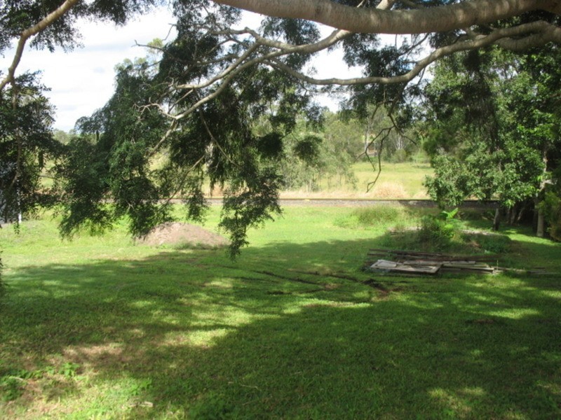 21 Queen Street, Cordalba QLD 4660