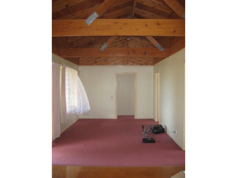 28282 Bruce Highway, Childers QLD 4660