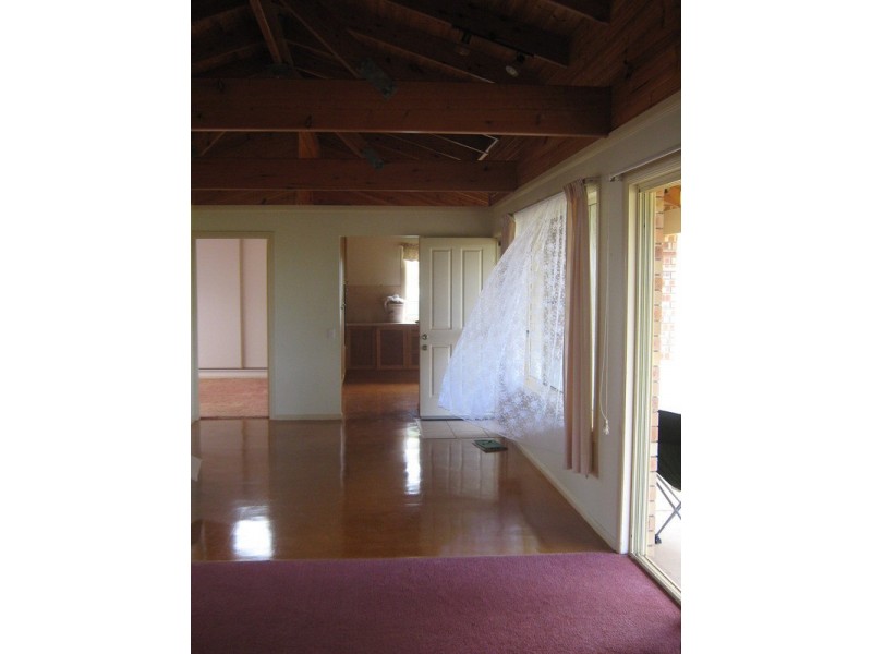 28282 Bruce Highway, Childers QLD 4660