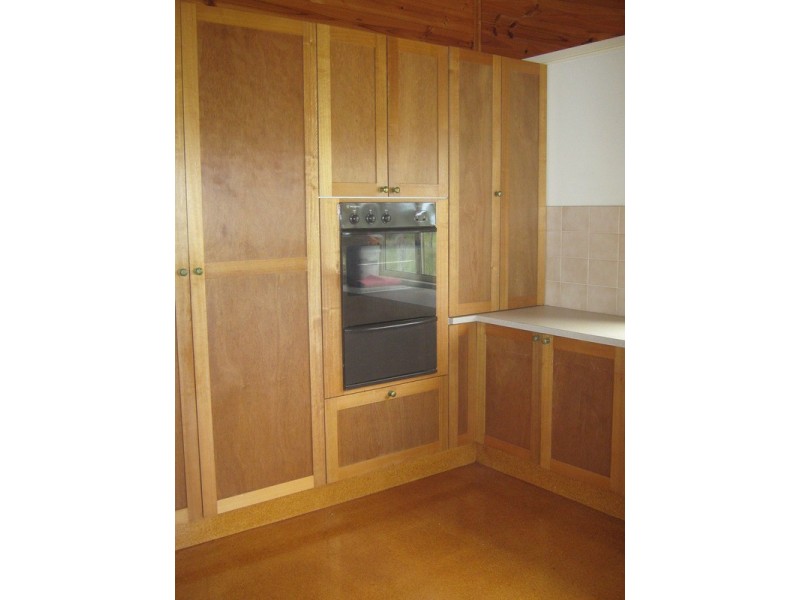 28282 Bruce Highway, Childers QLD 4660