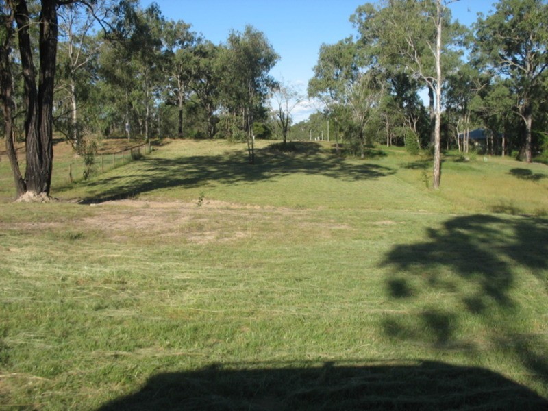 18 Wallace Street, Apple Tree Creek QLD 4660