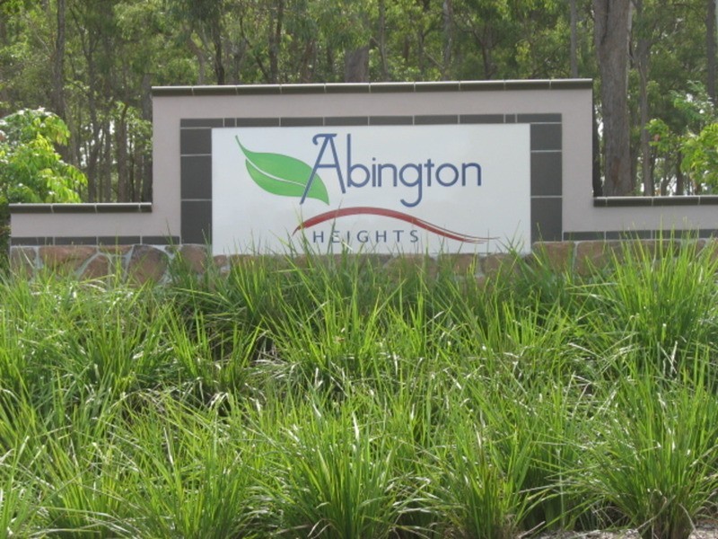 144 Park Avenue, Abington QLD 4660