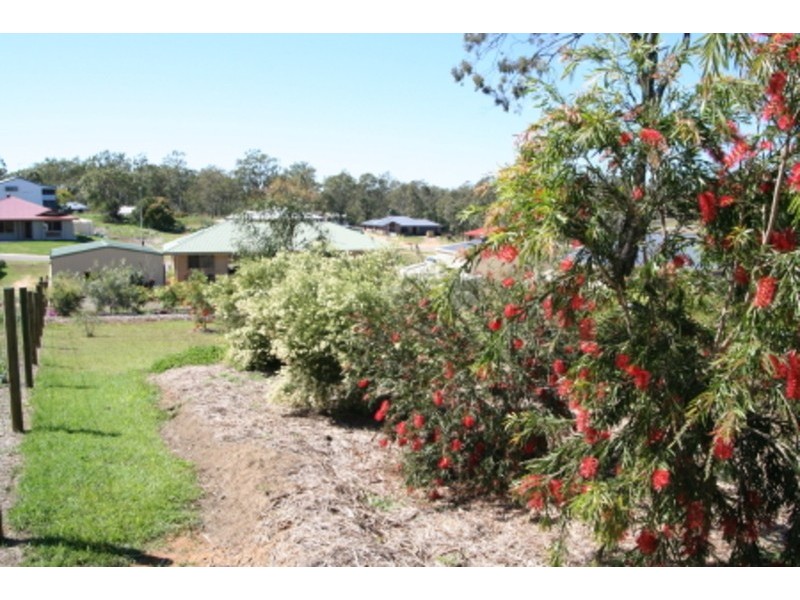 6 Cockatoo Court, Apple Tree Creek QLD 4660